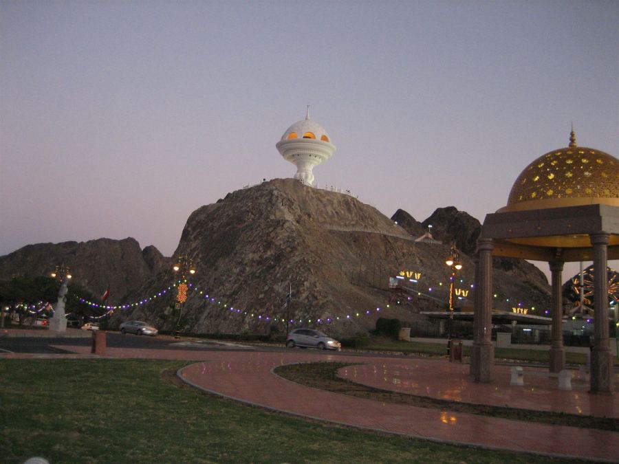 مساكن الحافة البحرية